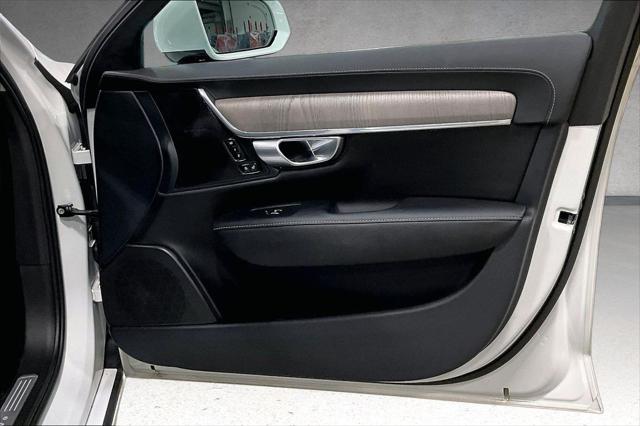 2023 Volvo S90 B6 Ultimate
