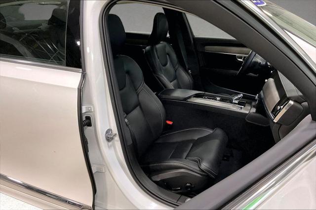 2023 Volvo S90 B6 Ultimate