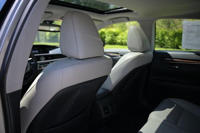 2015 Lexus ES 350 350