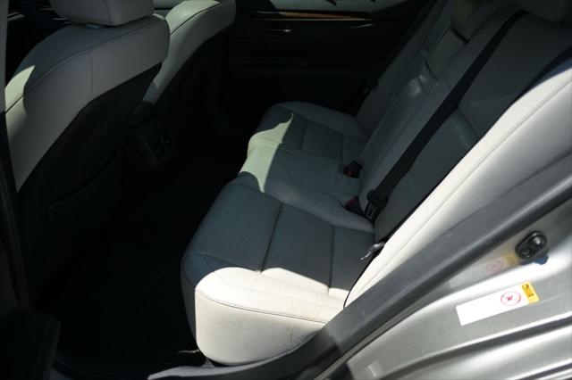 2015 Lexus ES 350 350