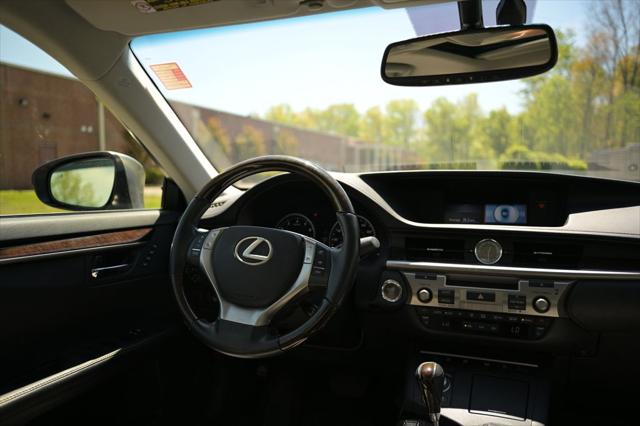 2015 Lexus ES 350 350