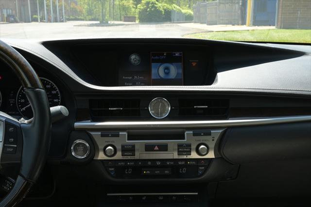 2015 Lexus ES 350 350