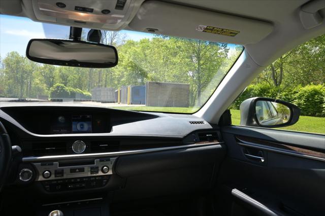 2015 Lexus ES 350 350