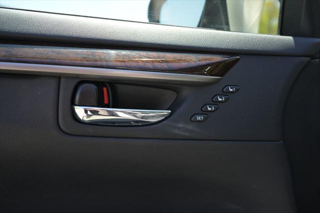 2015 Lexus ES 350 350