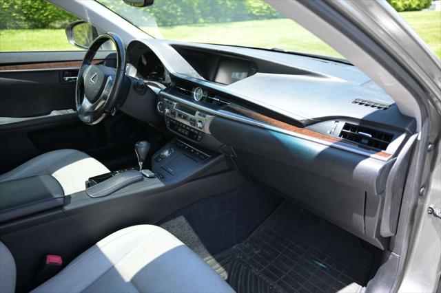 2015 Lexus ES 350 350