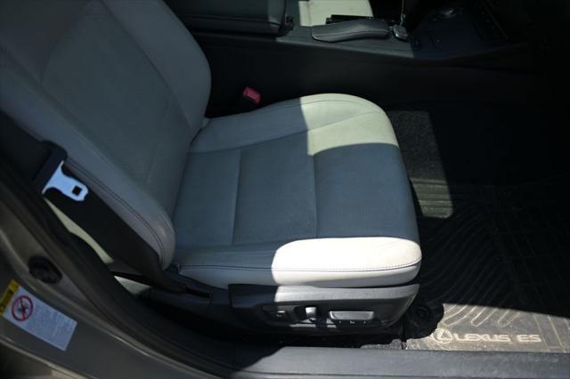 2015 Lexus ES 350 350
