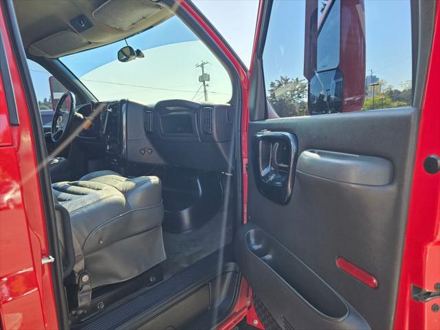 2006 GMC 4500 Monroe Conversion