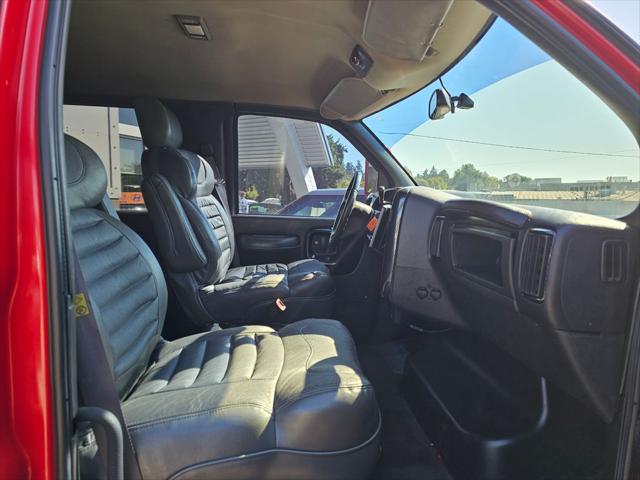 2006 GMC 4500 Monroe Conversion