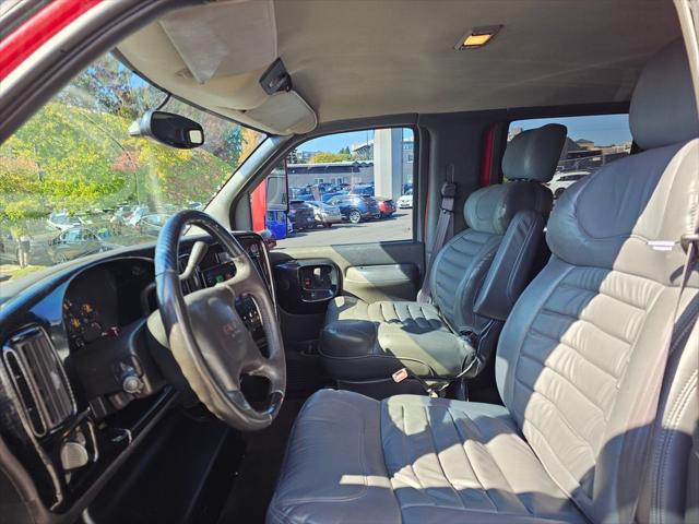 2006 GMC 4500 Monroe Conversion