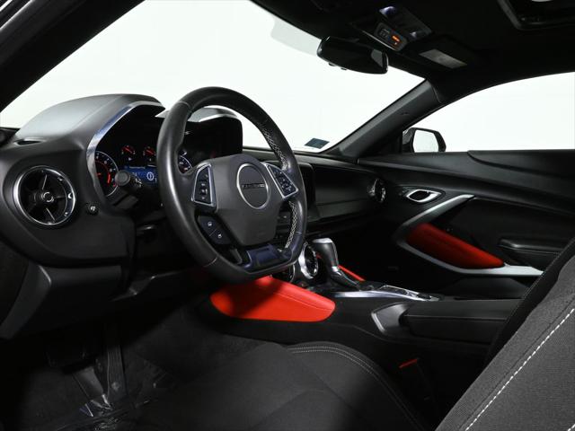 2022 Chevrolet Camaro RWD Coupe LT1