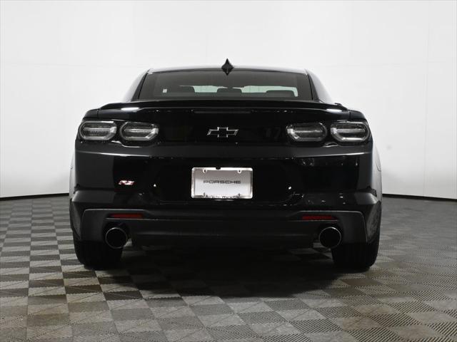 2022 Chevrolet Camaro RWD Coupe LT1