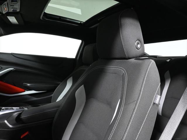 2022 Chevrolet Camaro RWD Coupe LT1