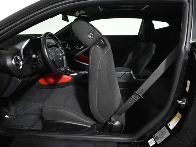2022 Chevrolet Camaro RWD Coupe LT1