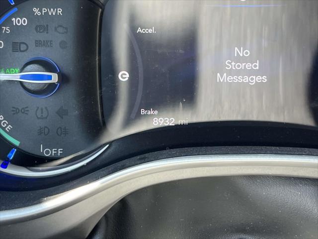 2023 Chrysler Pacifica Hybrid Touring L