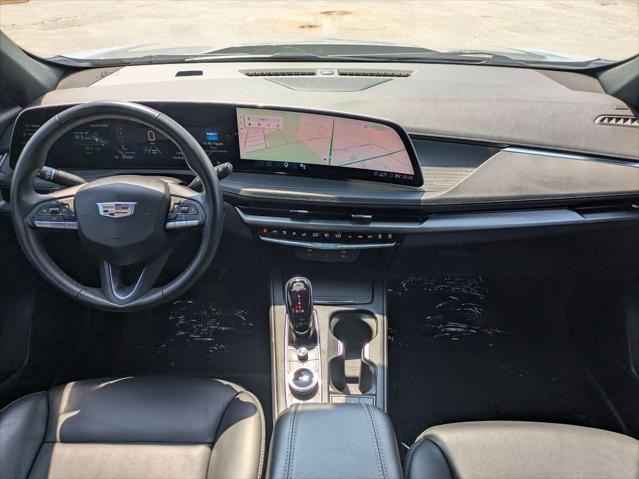 2025 Cadillac XT4 FWD Premium Luxury