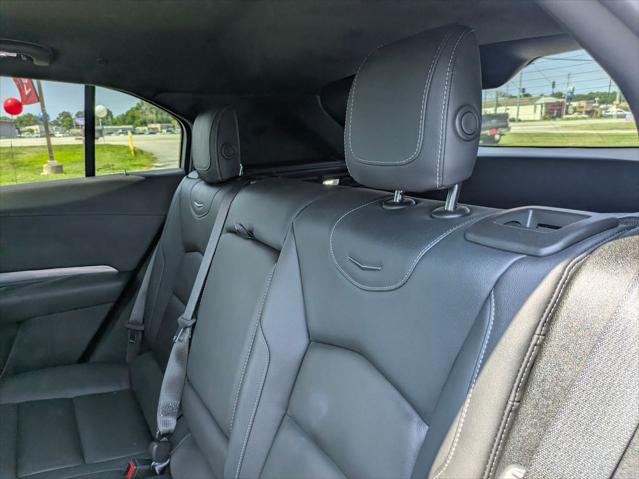 2025 Cadillac XT4 FWD Premium Luxury