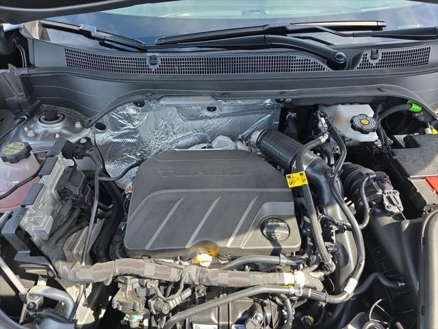 2025 Chevrolet Trax FWD LT