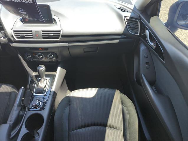 2015 Mazda Mazda3 i Touring