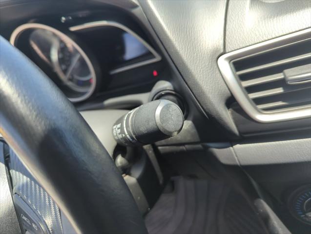 2015 Mazda Mazda3 i Touring