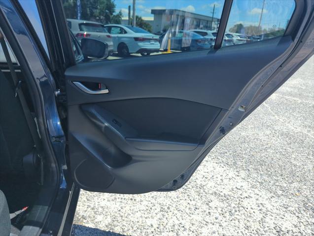 2015 Mazda Mazda3 i Touring