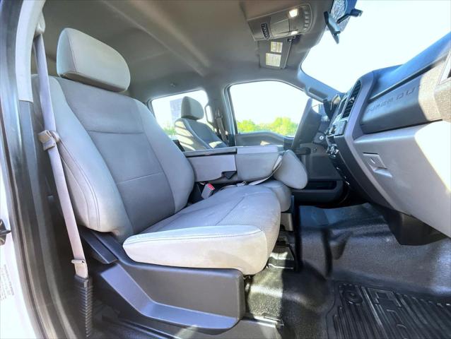 2017 Ford F-550 XL