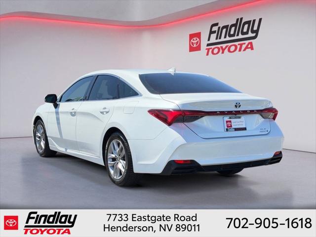 2022 Toyota Avalon XLE Hybrid