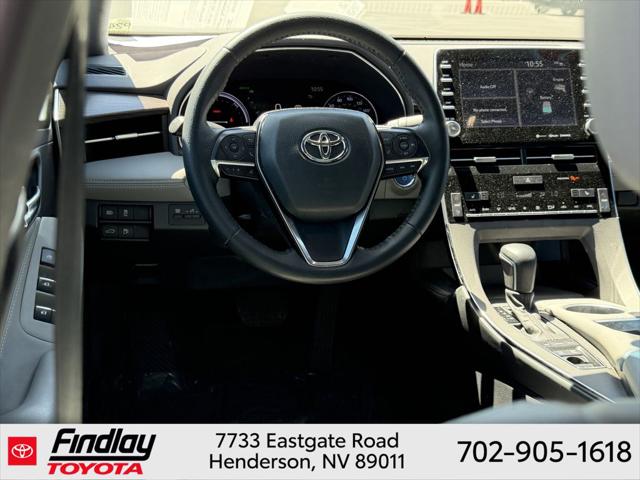 2022 Toyota Avalon XLE Hybrid