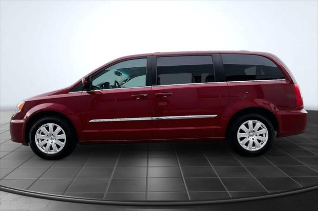 2012 Chrysler Town & Country Touring