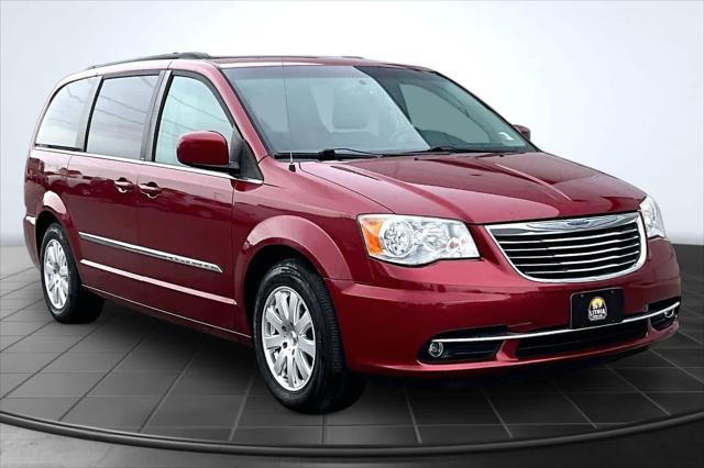 2012 Chrysler Town & Country Touring