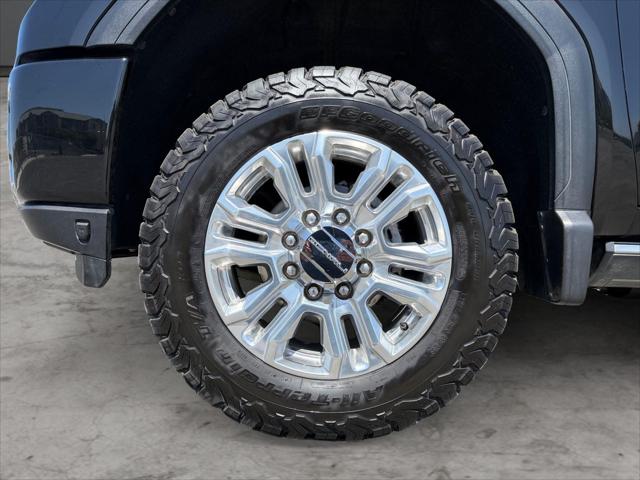 2022 GMC Sierra 2500HD 4WD Crew Cab Standard Bed Denali