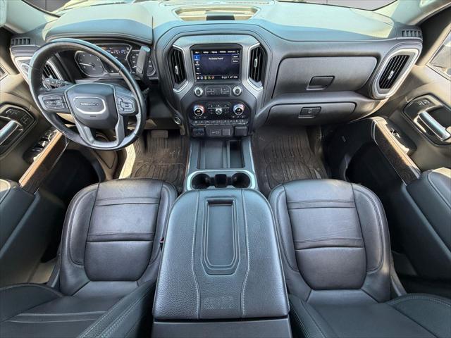 2022 GMC Sierra 2500HD 4WD Crew Cab Standard Bed Denali