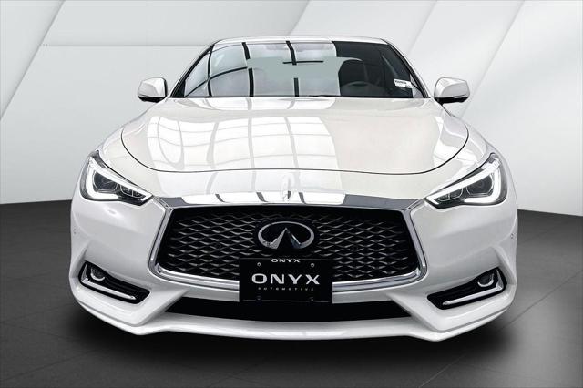 2022 INFINITI Q60 LUXE AWD