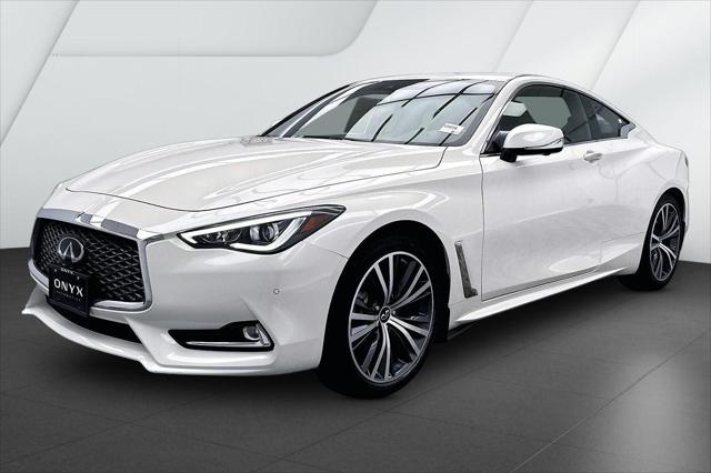 2022 INFINITI Q60 LUXE AWD