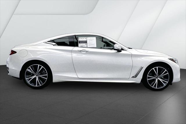 2022 INFINITI Q60 LUXE AWD