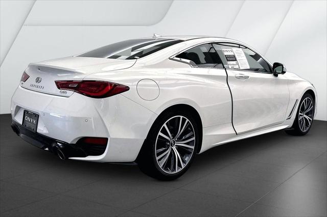 2022 INFINITI Q60 LUXE AWD