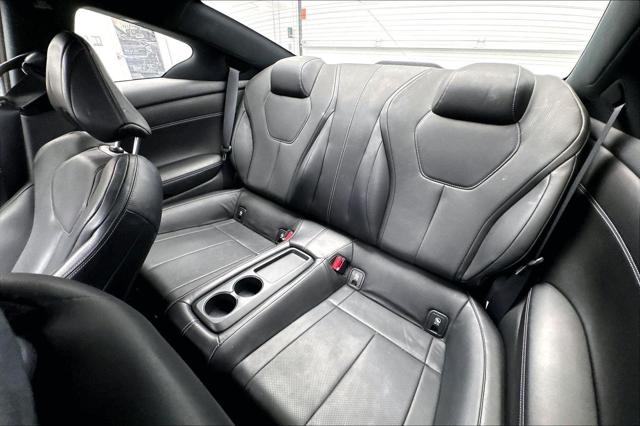 2022 INFINITI Q60 LUXE AWD