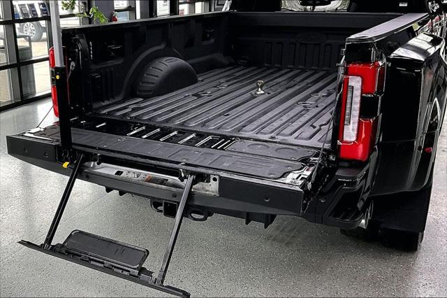 2023 Ford F-450 Platinum