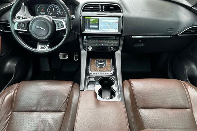 2017 Jaguar F-PACE S