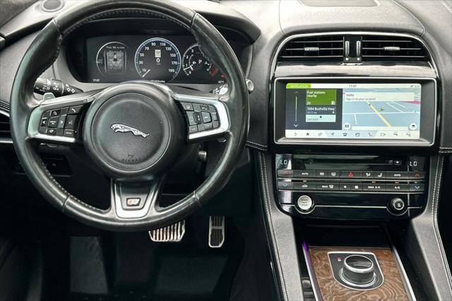 2017 Jaguar F-PACE S