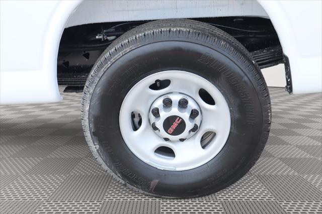 2026 GMC Savana Cargo 3500 Regular Wheelbase, Work Van, RWD