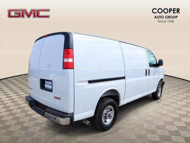 2026 GMC Savana Cargo 3500 Regular Wheelbase, Work Van, RWD