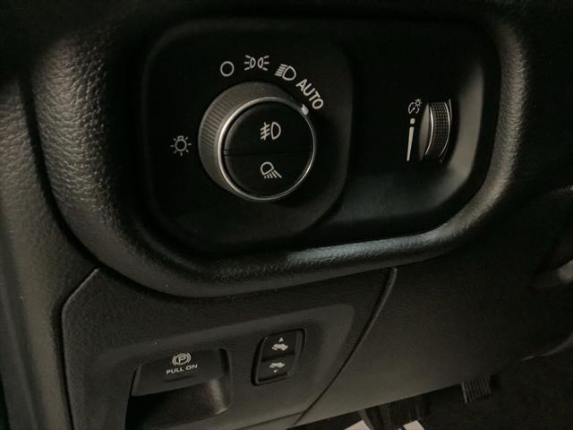 2021 Ram 1500 Big Horn Crew Cab 4x4 5'7" Box