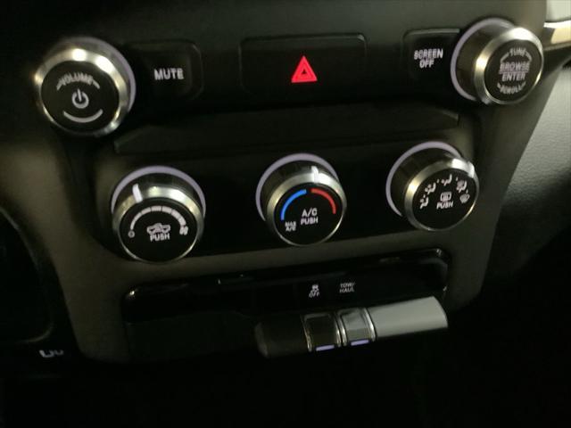 2021 Ram 1500 Big Horn Crew Cab 4x4 5'7" Box