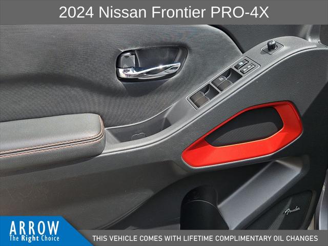 2024 Nissan Frontier Crew Cab PRO-4X 4x4