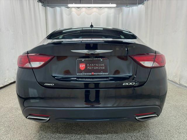 2015 Chrysler 200 S