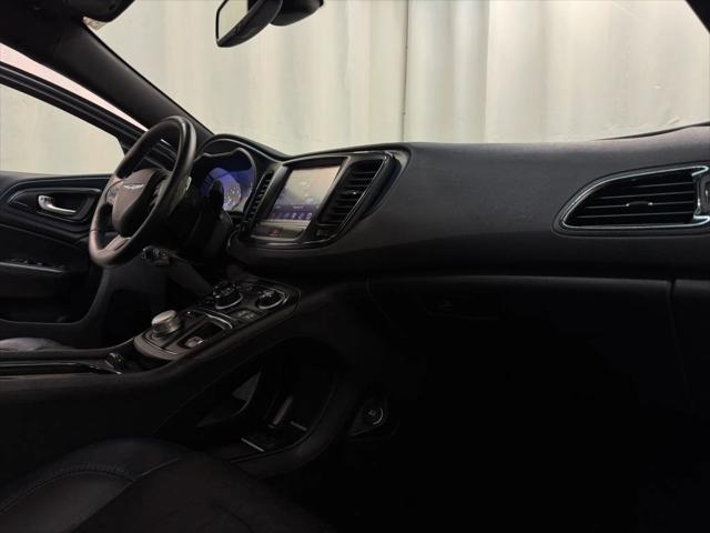 2015 Chrysler 200 S