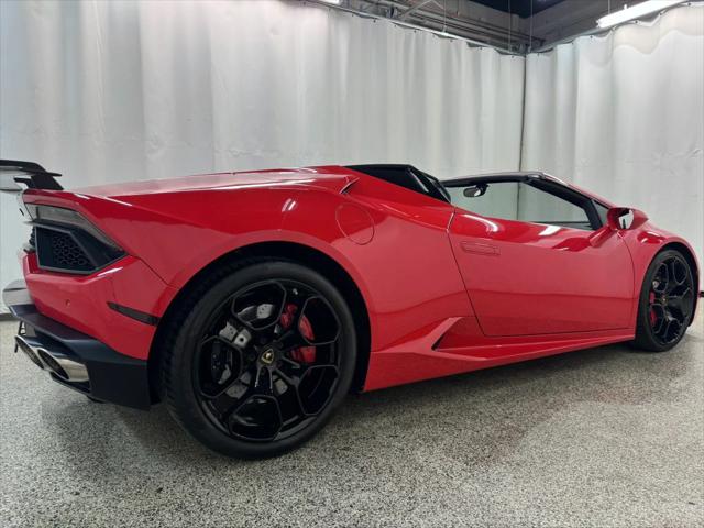 2017 Lamborghini Huracan LP 580-2 Spyder Convertible 2D