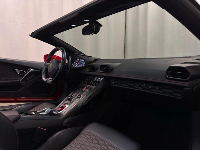 2017 Lamborghini Huracan LP 580-2 Spyder Convertible 2D
