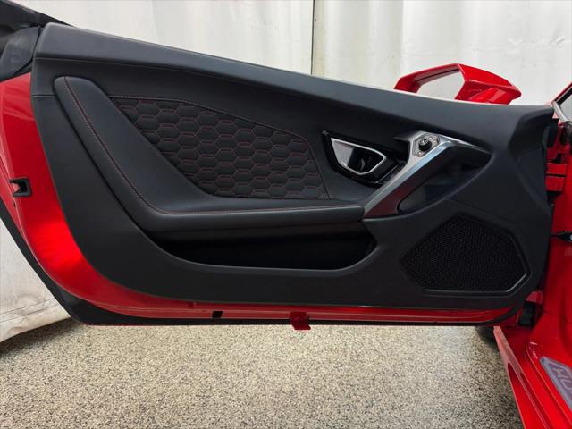 2017 Lamborghini Huracan LP 580-2 Spyder Convertible 2D