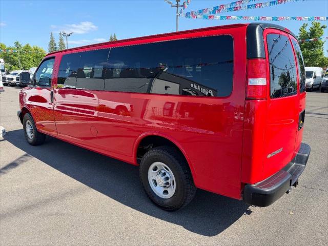 2021 Chevrolet Express Passenger RWD 3500 Extended Wheelbase LS